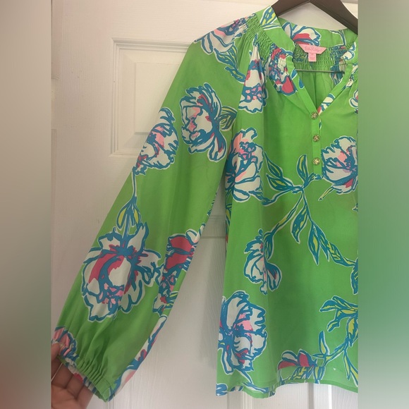 Lilly Pulitzer Elsa Silk Blouse in Tossed Green - Picture 5 of 5